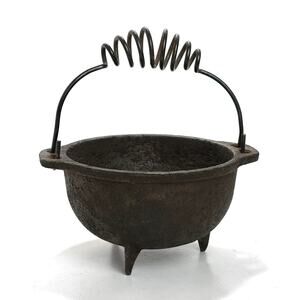 Benjamin and Medwin Small Miniature Cast Iron Pot Cauldron 3 In Tall 3 Legs VTG